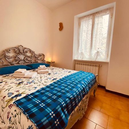 Casa Mariuccia A Due Passi Dal Mare Appartement Finale Ligure Buitenkant foto