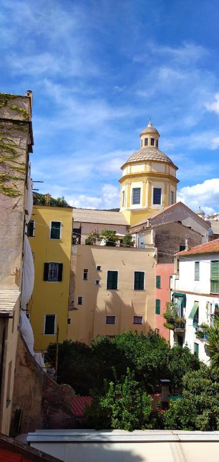 Casa Mariuccia A Due Passi Dal Mare Appartement Finale Ligure Buitenkant foto