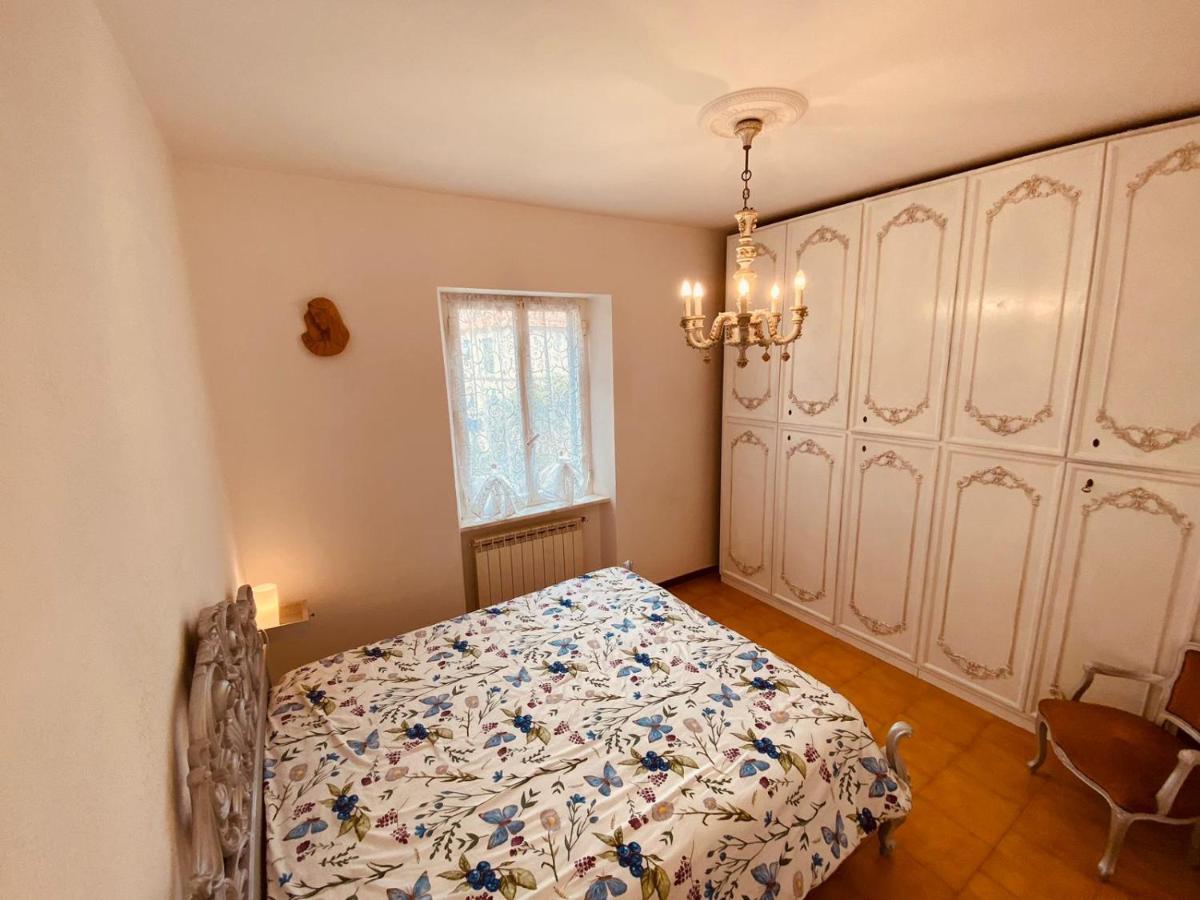 Casa Mariuccia A Due Passi Dal Mare Appartement Finale Ligure Buitenkant foto